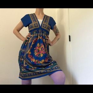 Forever 21 Deep V-neck Floral Dress